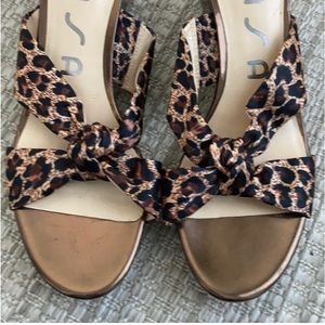 GUC. Unisa Sandals Cat Print Cheetah Leopard Size 9